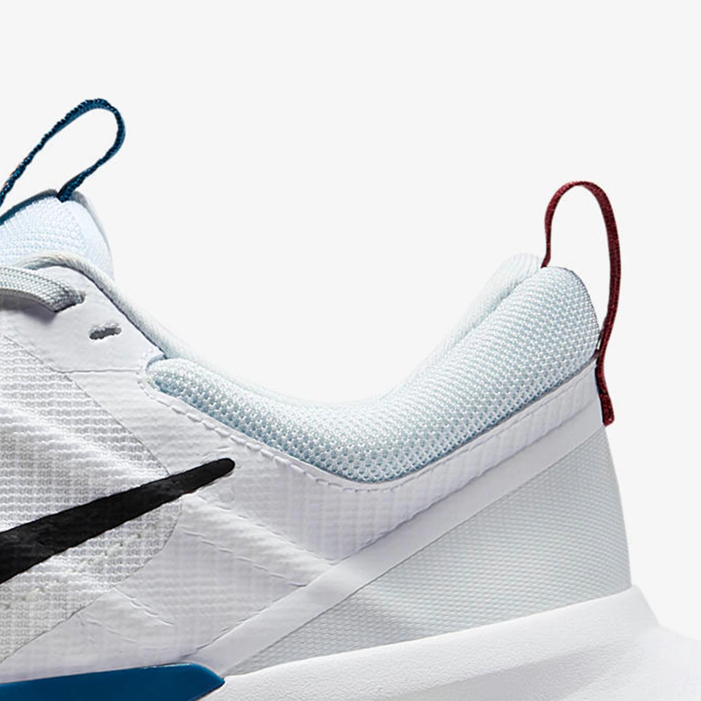 Nike Breathable Low-Top Running Shoes DM0821-104
