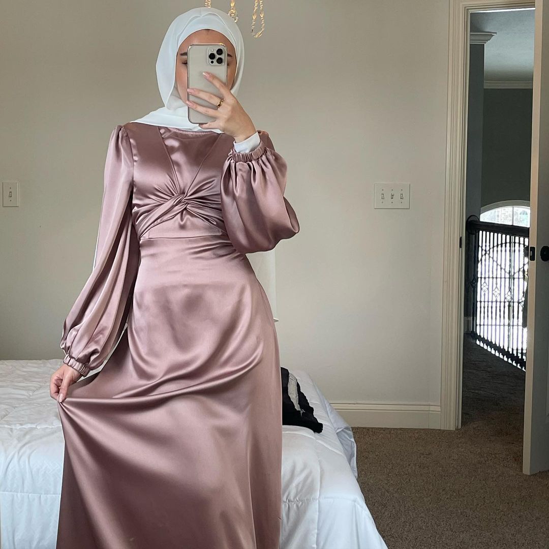 Dubai Muslim Women Abaya
